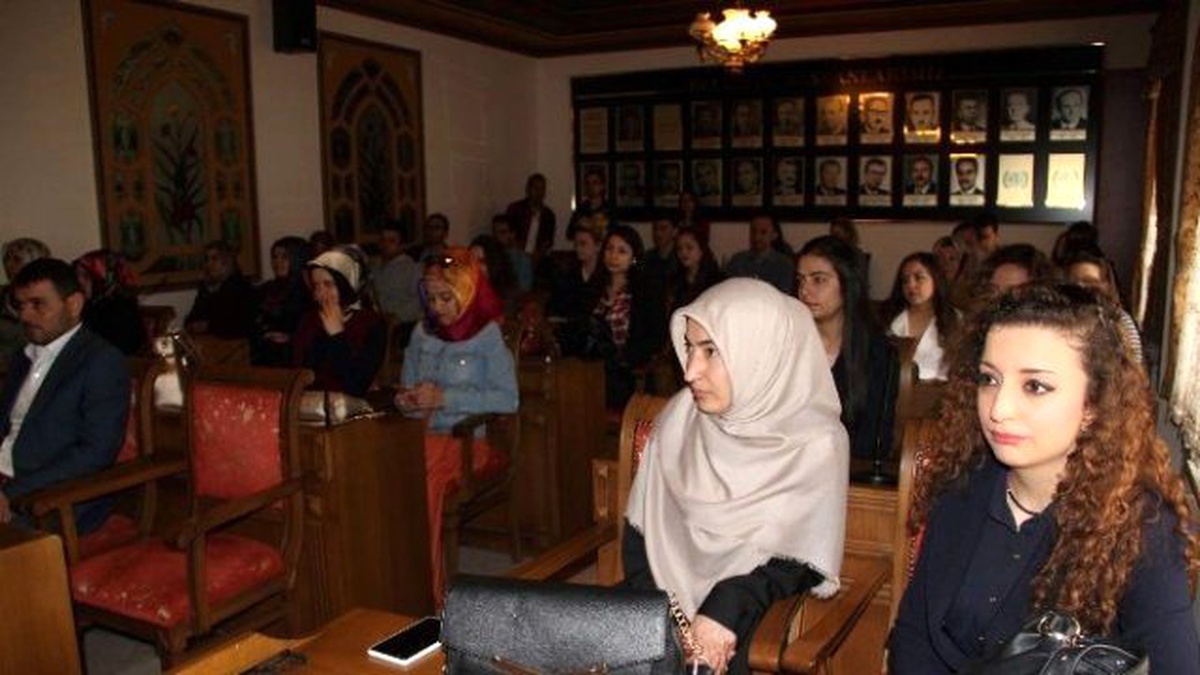 Aday Öğretmenler Nevşehir Belediyesi\'ni Tanıyor