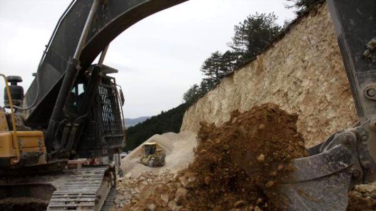 Ak Partili Şahin: Türkiye'nin Ekonomik Gücünü Teröre Ayırması İsteniyor