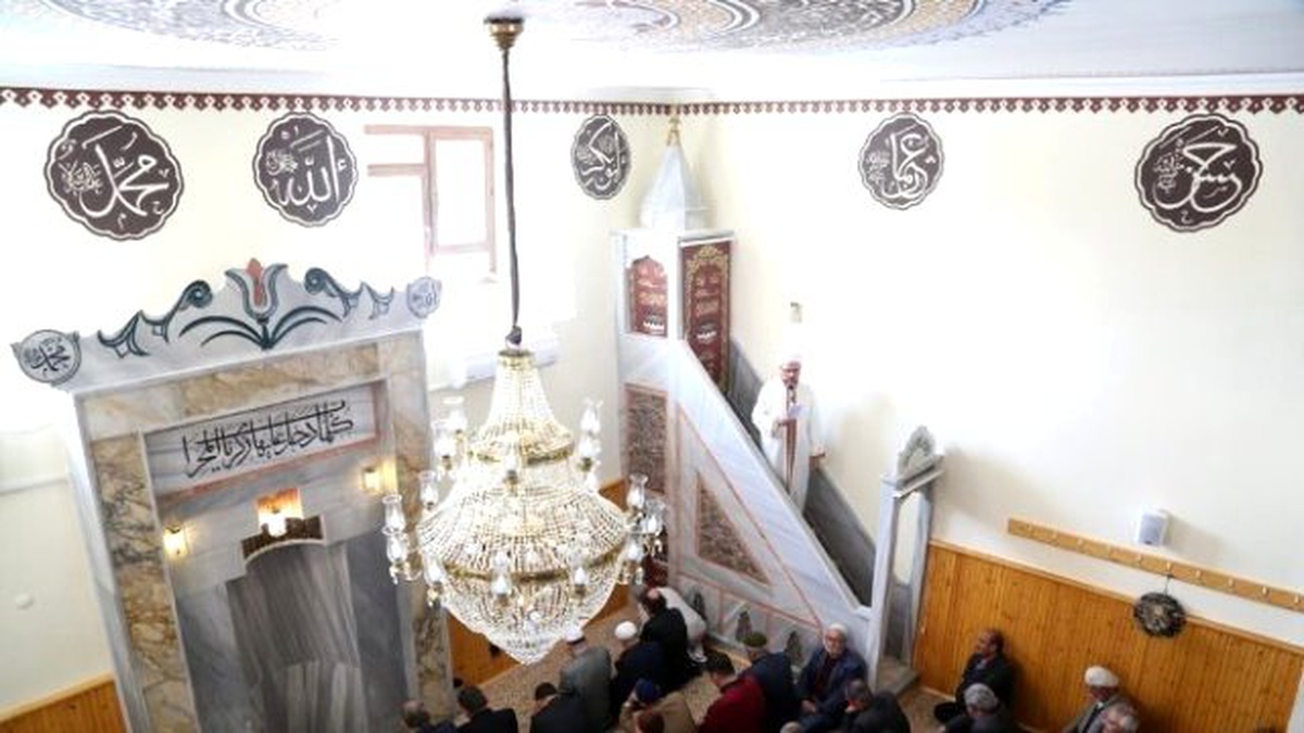 Aslına Uygun Olarak Onarılan Bozatlıpaşa Camii Yeniden İbadete Açıldı