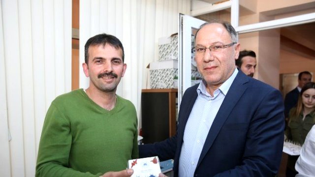 Başkan Vekili Aydın, Personelin Kandilini Kutladı