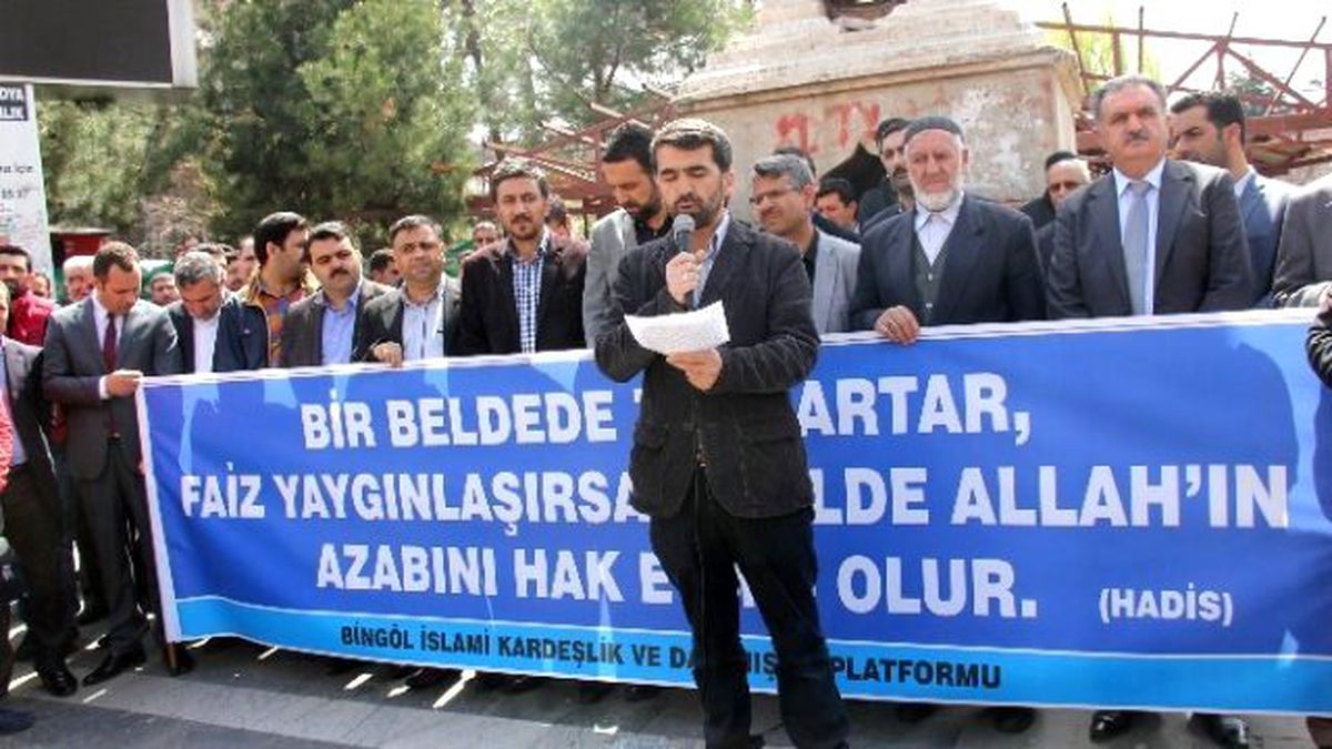 Bingöl\'de \'Cinsel İstismar\' Protestosu