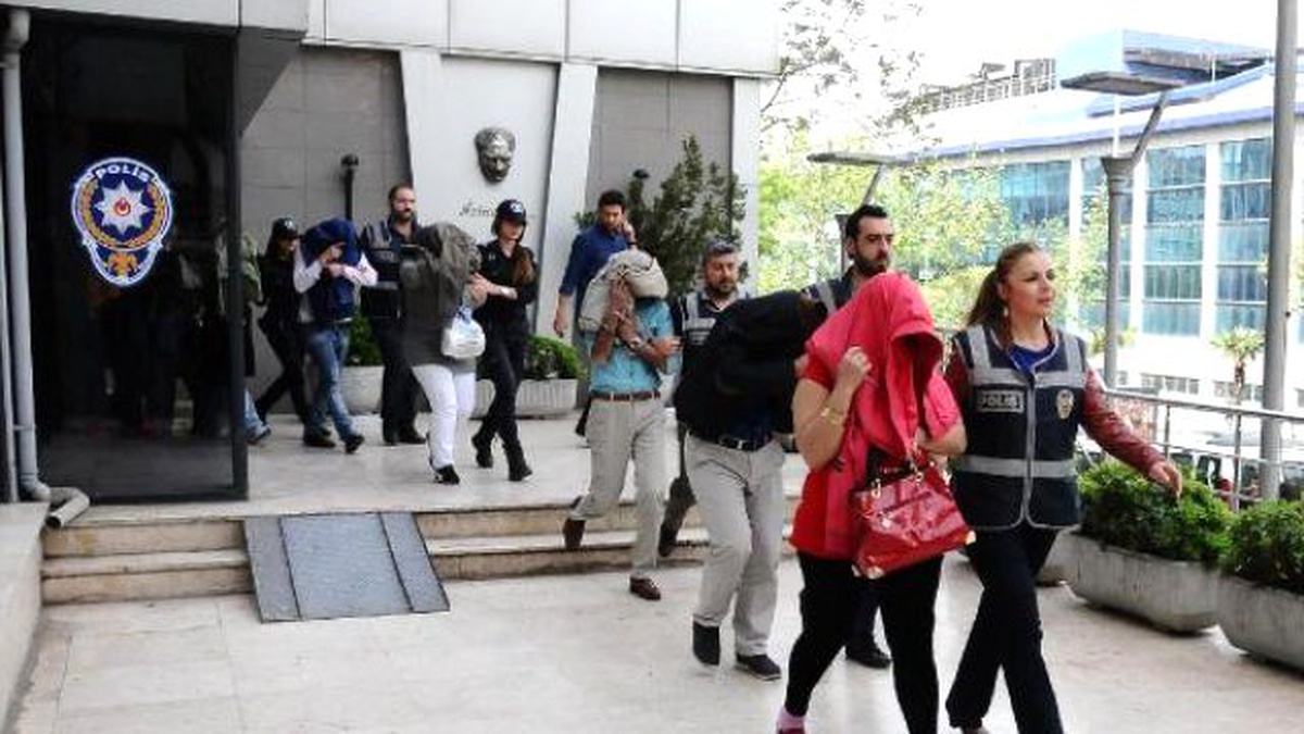 Bursa\'da, \'Yer Yatağı\' Şifreli Fuhuş Operasyonu