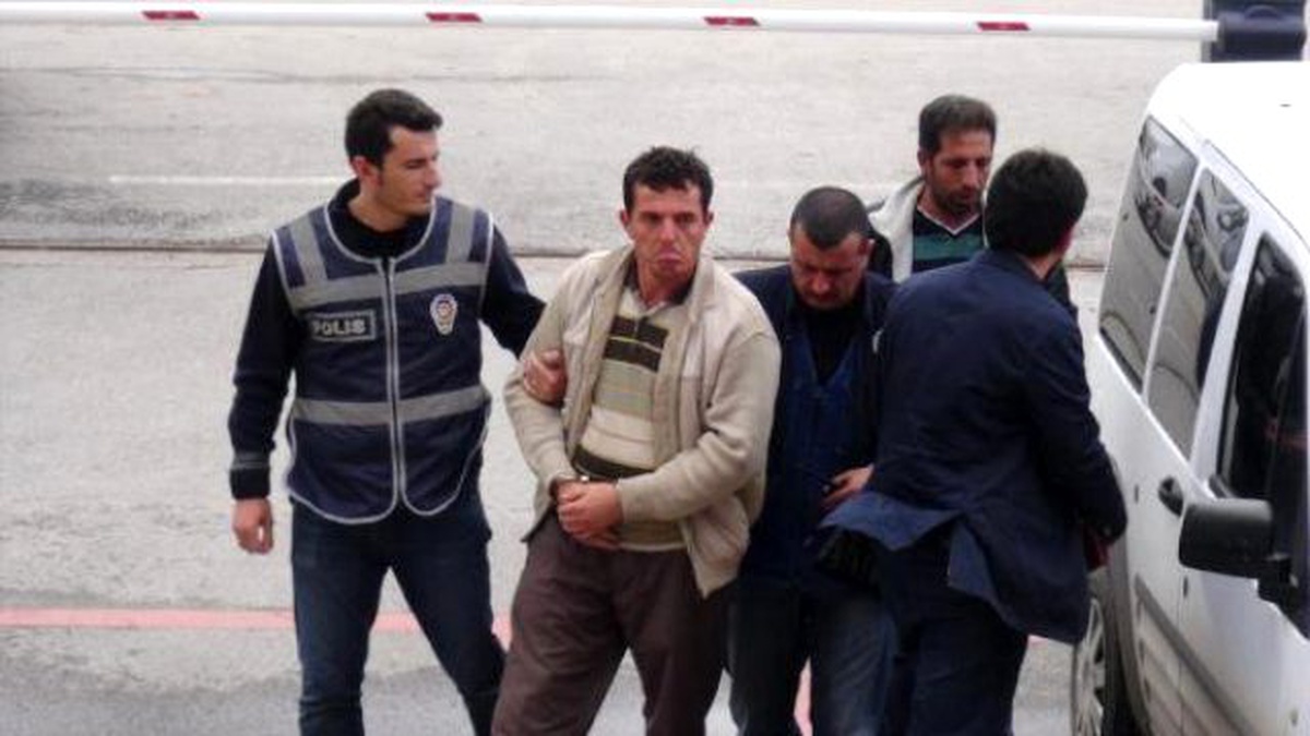 Camlara Taş Atan Çocuğu Vurdu, 40 Yıl Hapsi İsteniyor