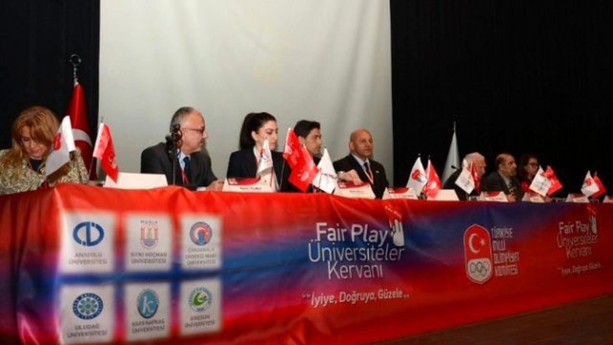 Çomü\'de Sporda Fair Play Sempozyumu Gerçekleştirildi