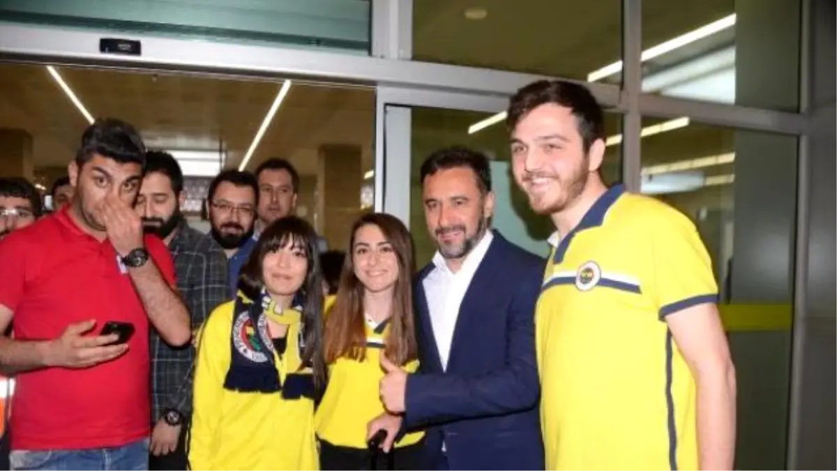 Fenerbahçe Kafilesi Konya\'da