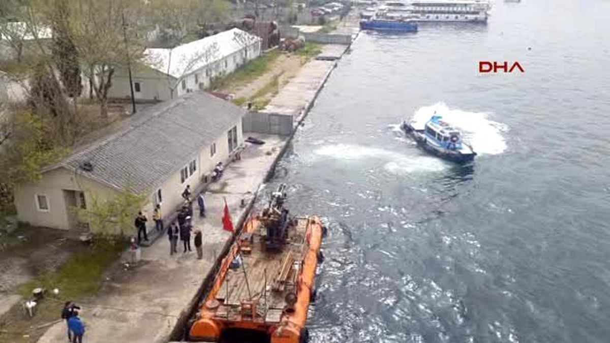 Haliç\'ten Ceset Çıktı