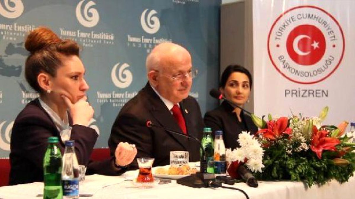 Kosova\'da Bulunan TBMM Başkanı İsmail Kahraman, Kosovalı Türk Stk Temsilcileriyle Bir Araya Geldi