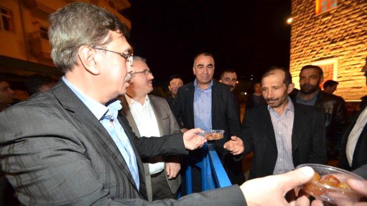 Pursaklar\'da Camiler Doldu Taştı