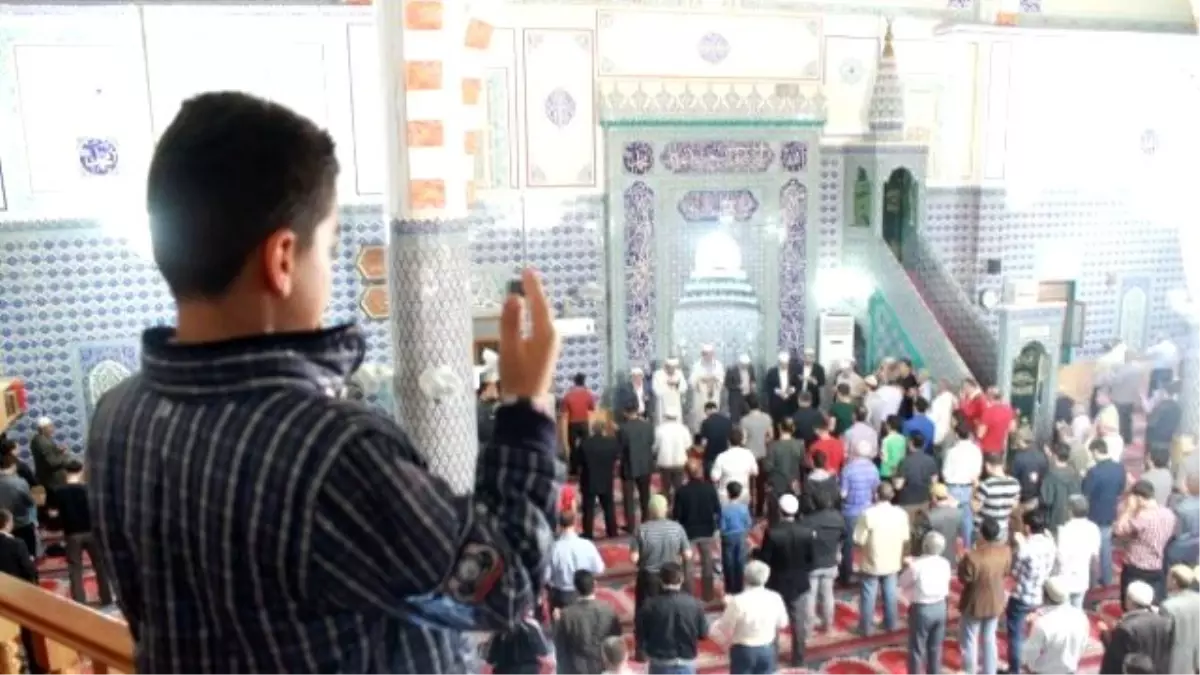 Regaip Kandili Mardin\'de İhya Edildi