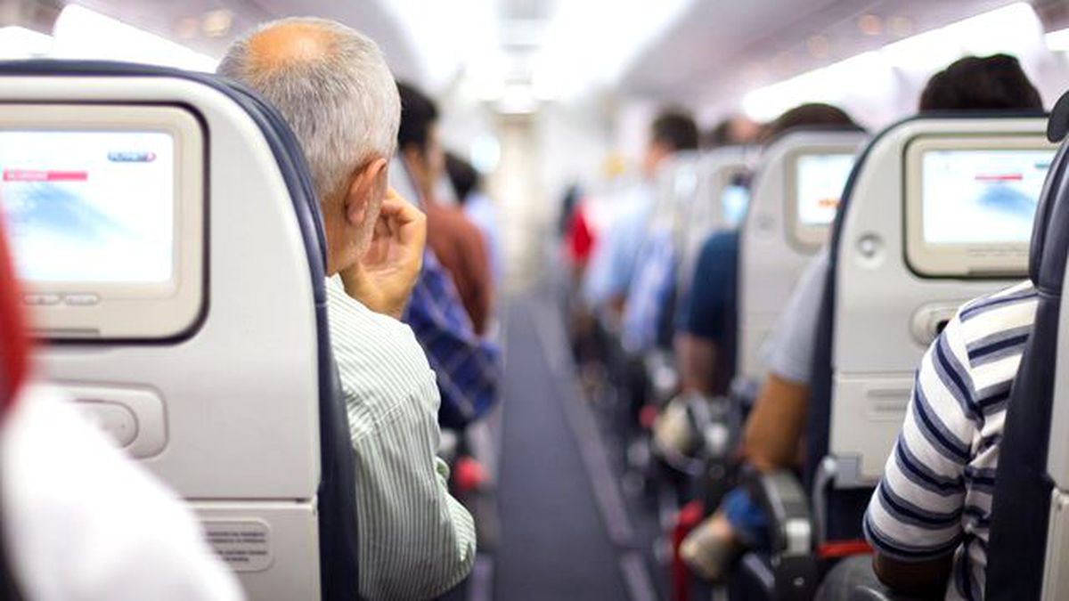 Uçakta Cep Telefonlarını Neden Kapatıyoruz