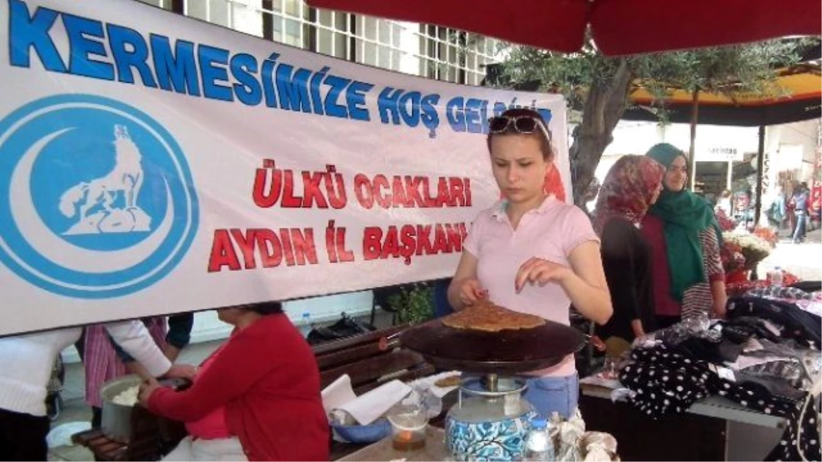 Ülkü Evleri Yaraına Kermes Düzenlendi