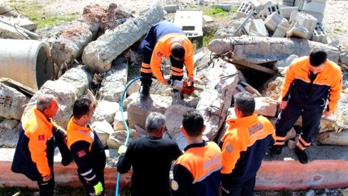 Afad'ın Hizmet İçi ve Okullara Yönelik Eğitim Faaliyetleri Aralıksız Devam Ediyor