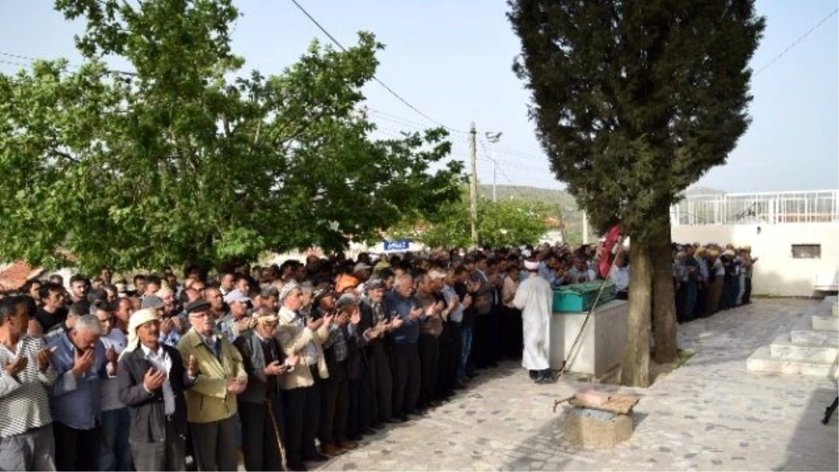 Aliağa\'da Minibüsçü Esnafının Acı Günü