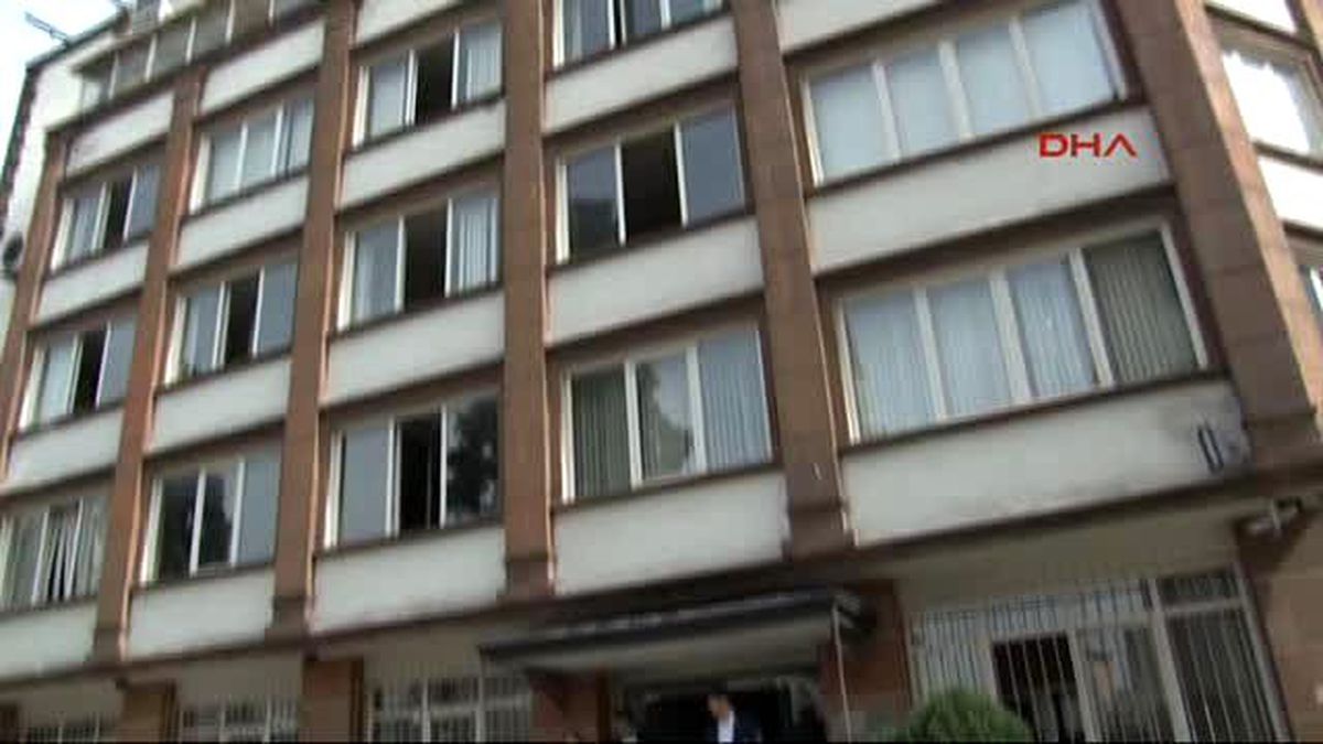 Başbakan Davutoğlu İbb Başkanlık Binasında