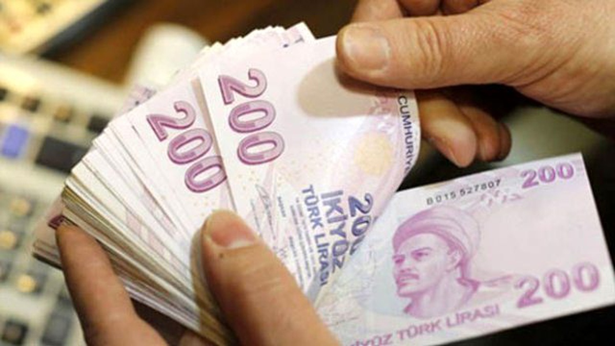 Çalışan Maaşlarında Yeni Banka Düzenlemesi