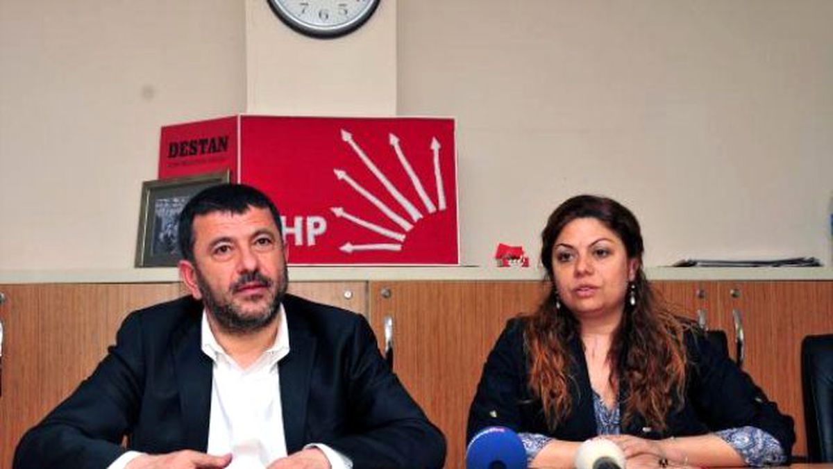 CHP\'li Ağbaba: CHP\'nin Genel Başkanlığına Kimin Layık Olup Olmadığını Söylemek Cumhurbaşkanın Haddi...