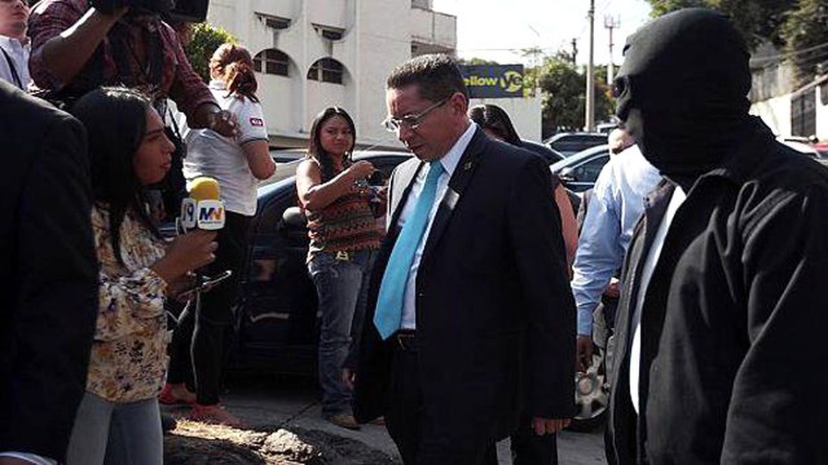 El Salvador Polisi Mossack Fonseca'nın Ofisine Baskın Düzenledi