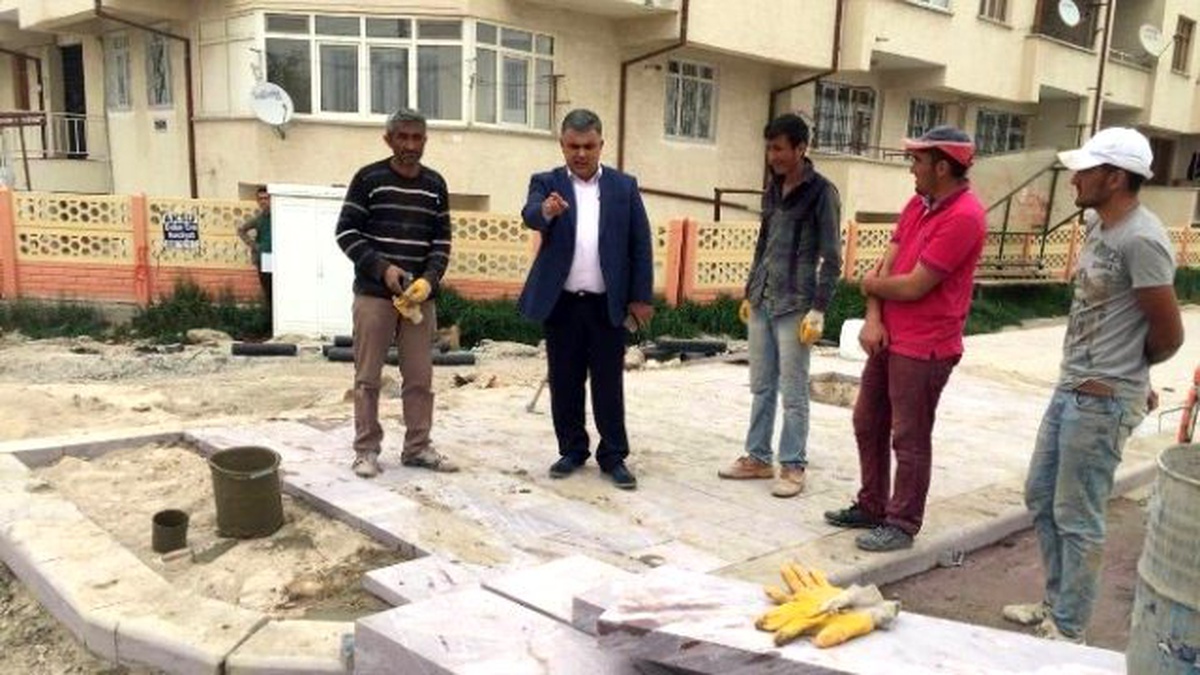 Ereğli\'de Kaldırımlar Andezit Taşlı Oluyor