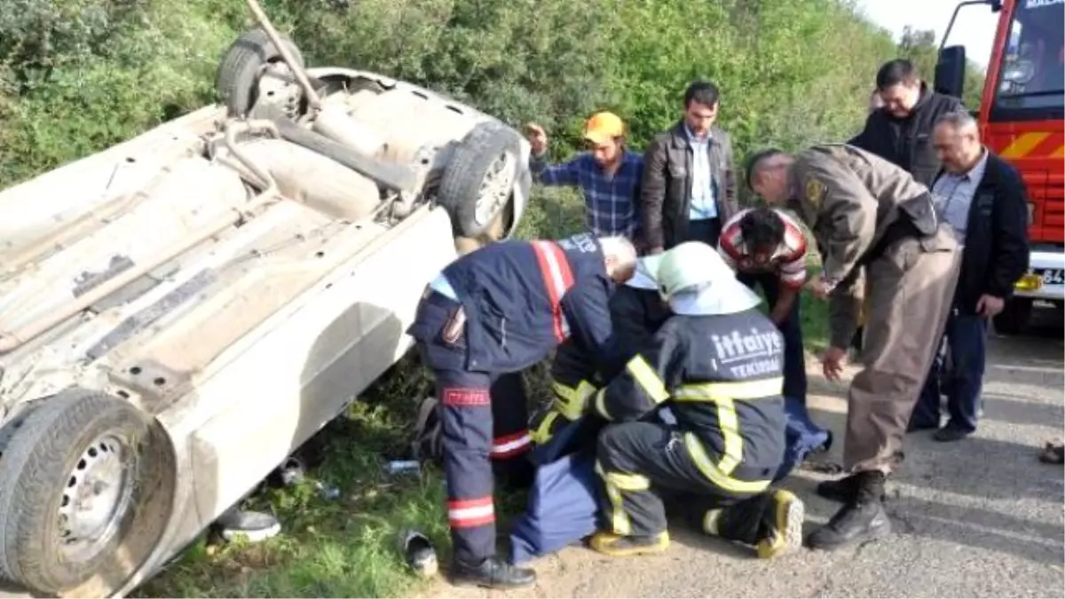 Acılı Kadın, Eşinin Cesedi Çıkarılırken, \'Canı Yanmasın\' Diyerek Gözyaşı Döktü