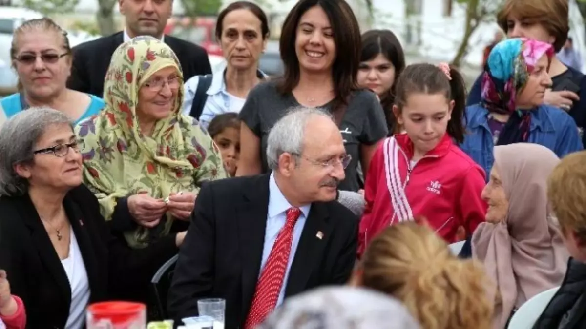 Kılıçdaroğlu, Bayanlarla Sohbet Etti