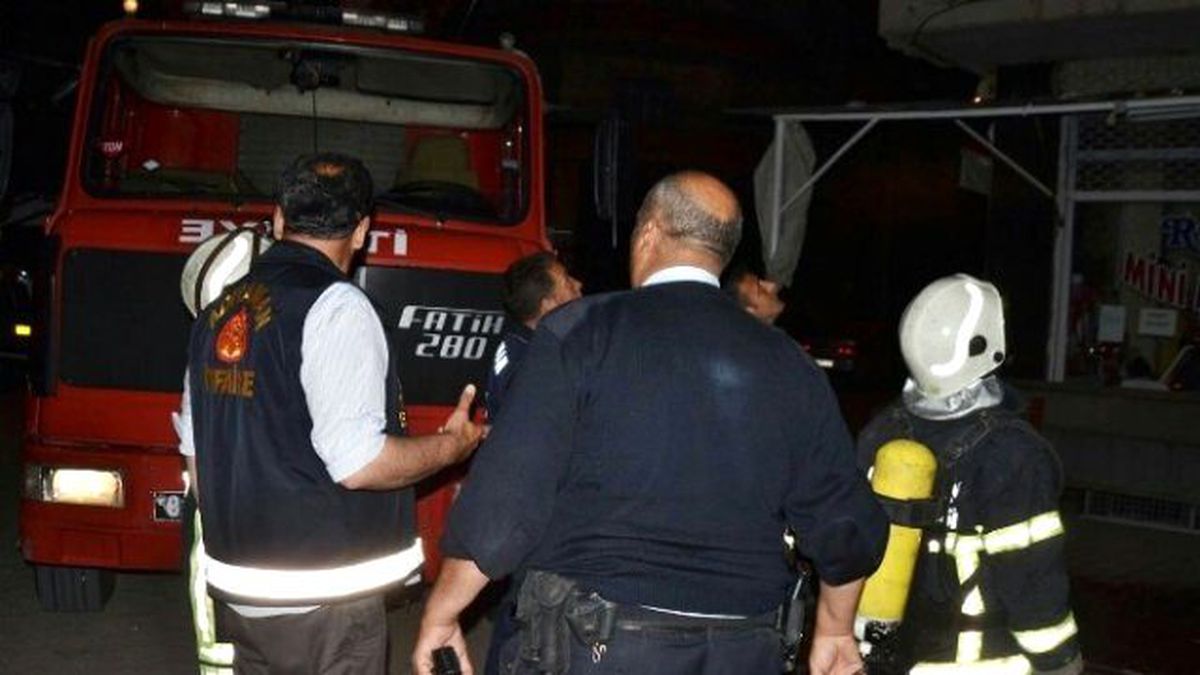 Öğrencilerin Kaldığı Binada Çıkan Yangın Korkuttu