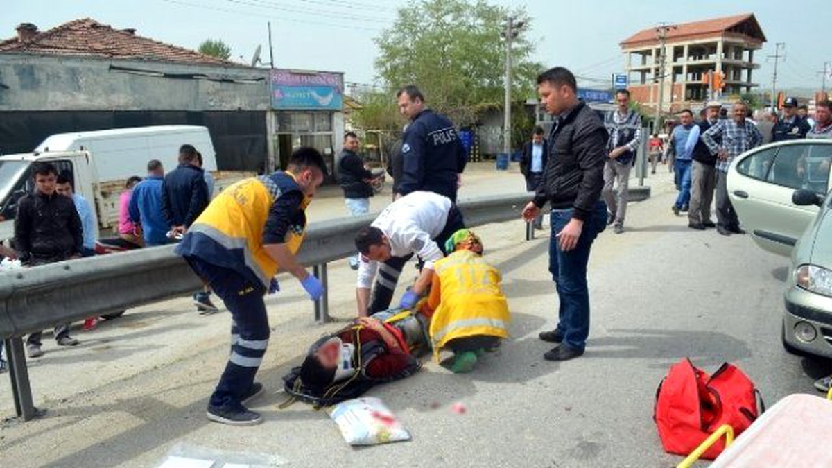 Otomobil Bisiklete Çarptı: 1 Yaralı