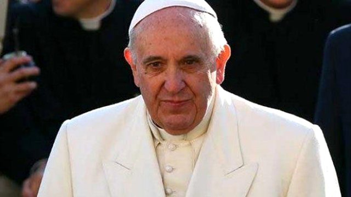 Papa\'dan Azerbaycan ve Ermenista\'a Kritik Ziyaret