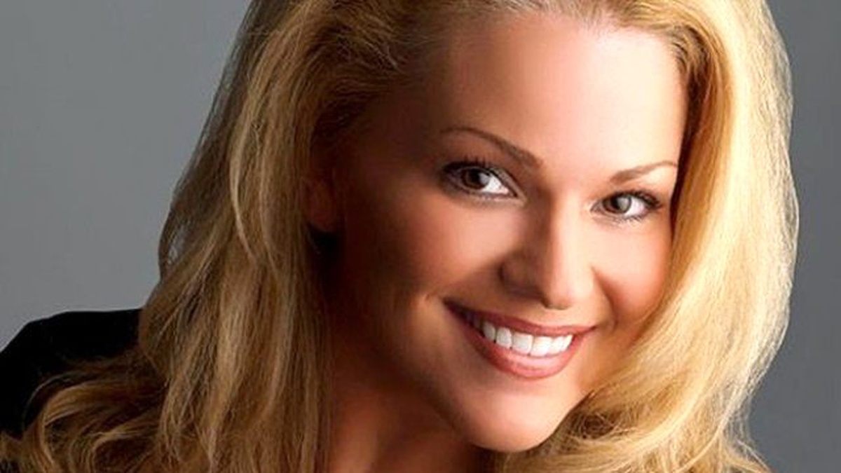 Tv Sunucusu Stacy Fawcett, Oğlu Tarafından Bıçaklanarak Öldürüldü
