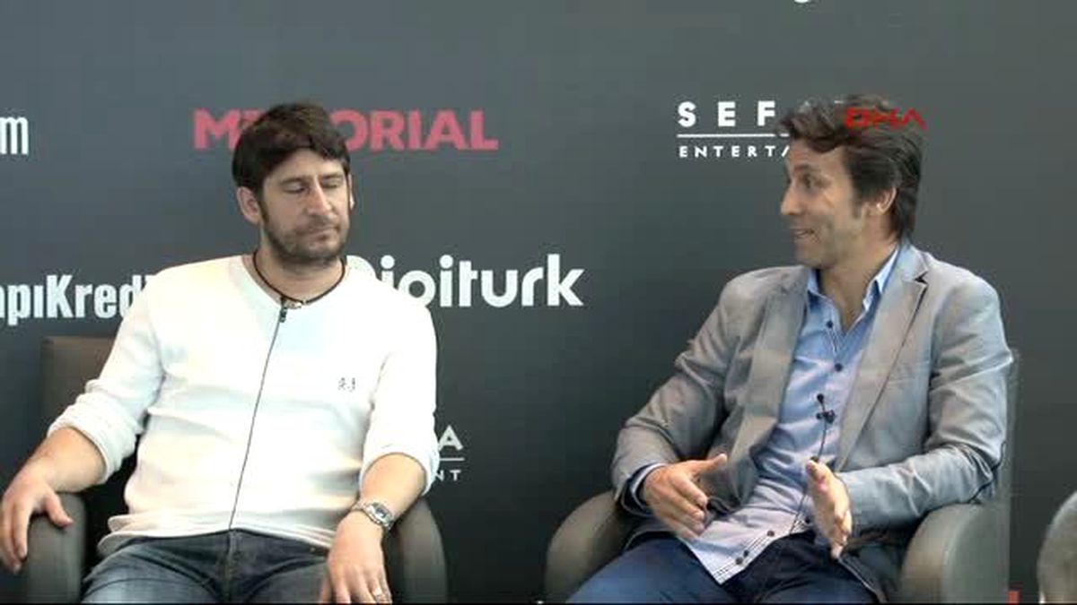Ümit Davala ve Bülent Korkmaz, Efsaneler Buluşuyor Futbol Sohbeti Adlı Panele Katıldı