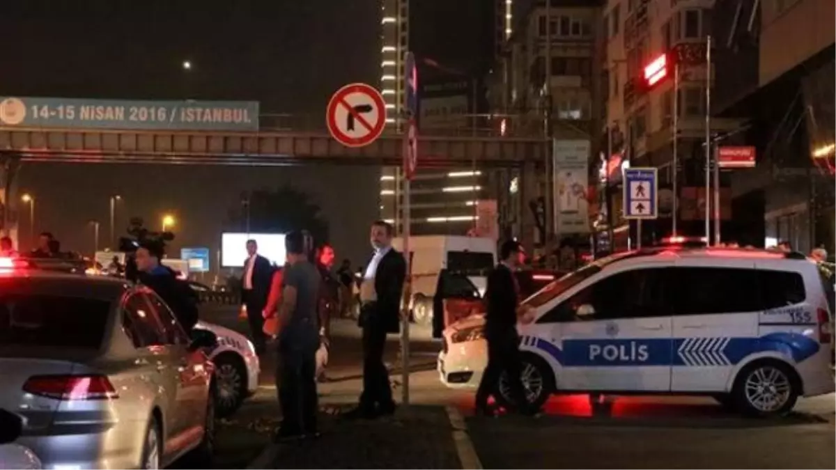 İstanbul\'da 2 Ses Bombası Patladı!