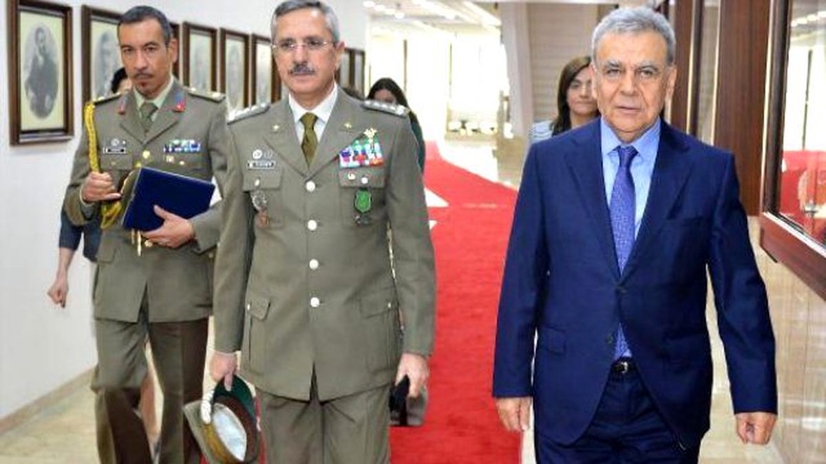 İzmir\'e NATO Övgüsü