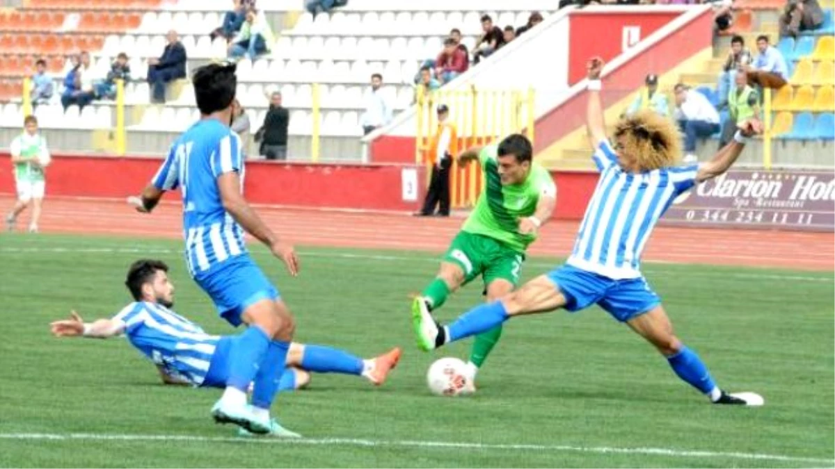 Kahramanmaraş Büyükşehir Belediyespor-Manisa Büyükşehir Belediyespor: 1-0