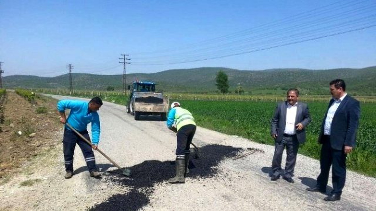 Mahalle Yollarına Aralıksız Bakım