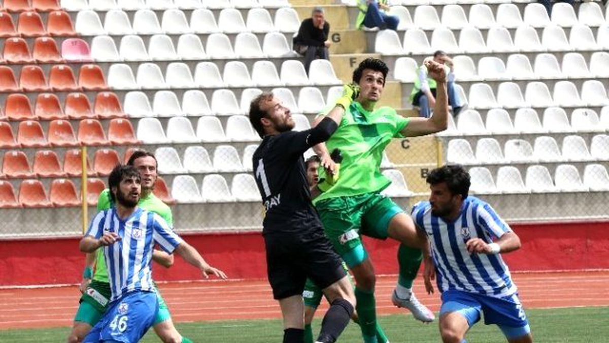 Manisa Bbsk Kahramanmaraş\'ta Mağlup Oldu