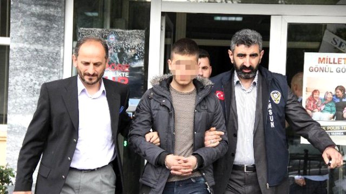 Polisten Kaçan Araçta Tabanca ve Tüfek Ele Geçirildi