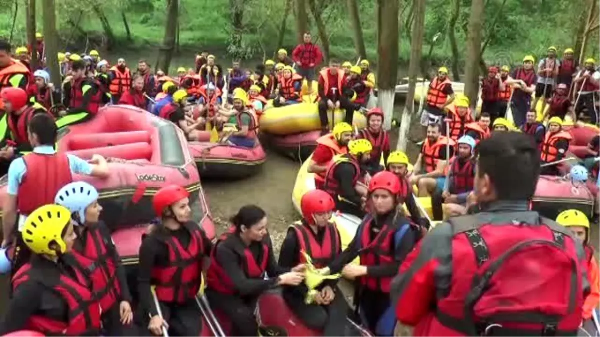 Rafting Botunda Evlenme Teklifi