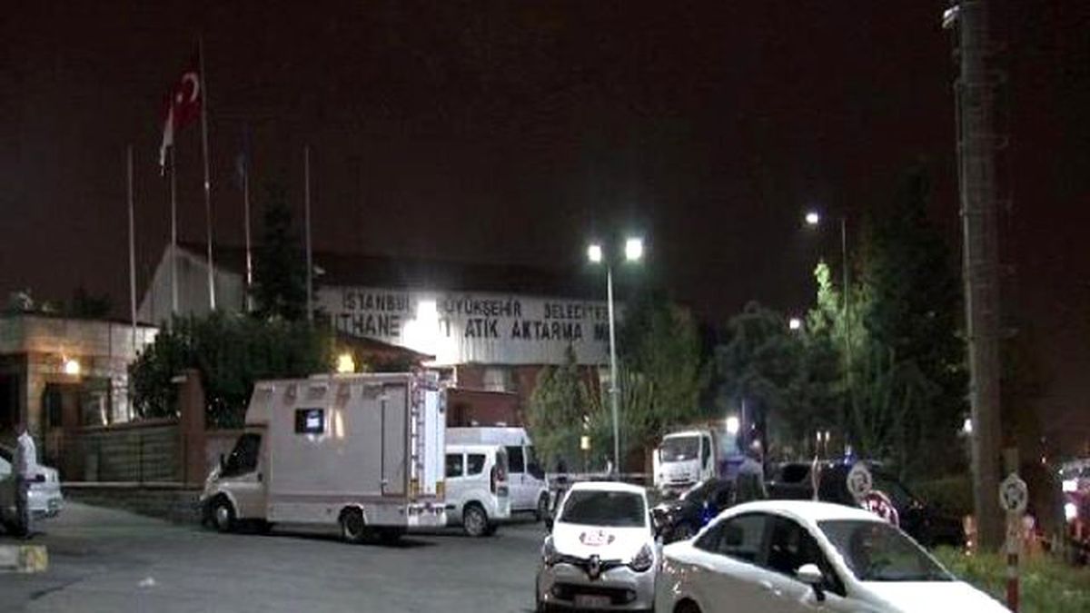 Şişli\'de Katı Atık Merkezinde Patlama