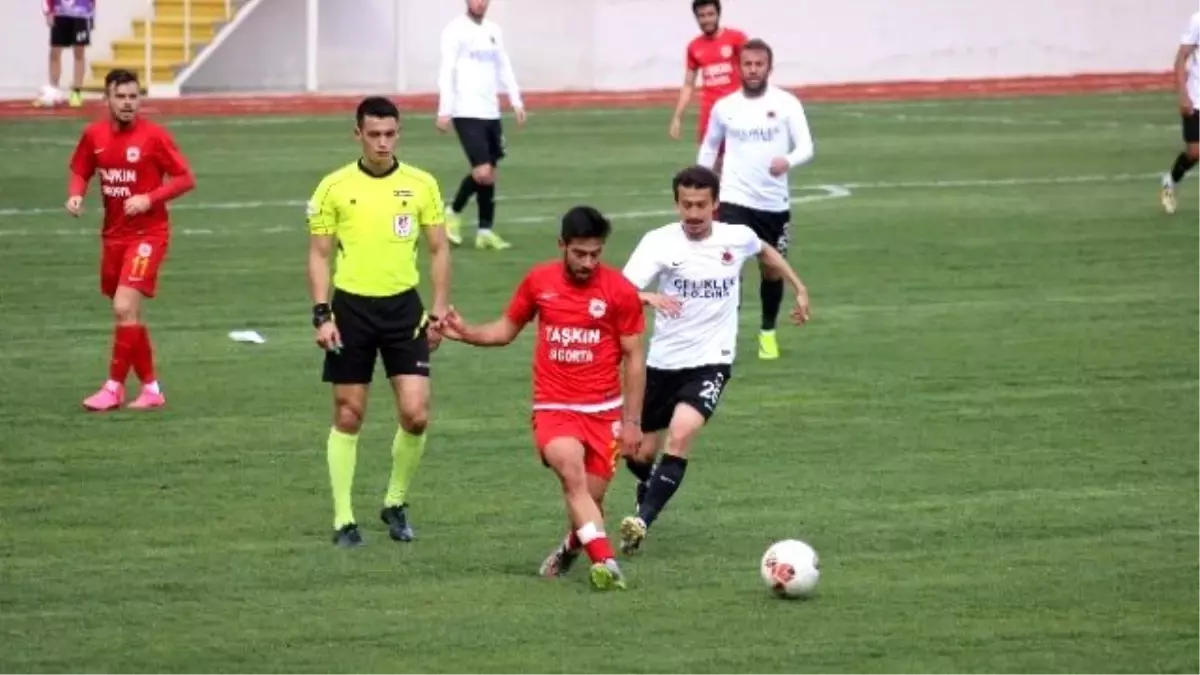 Tki Tavşanlı Linyitspor, Kendi Sahasında Çatalcaspor ile 1- 1 Berabere Kaldı