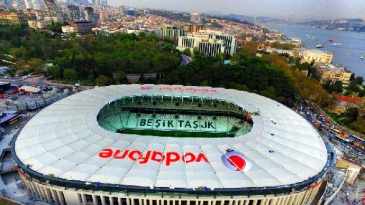 Vodafone Arena\'nın Açılışı Yapıldı