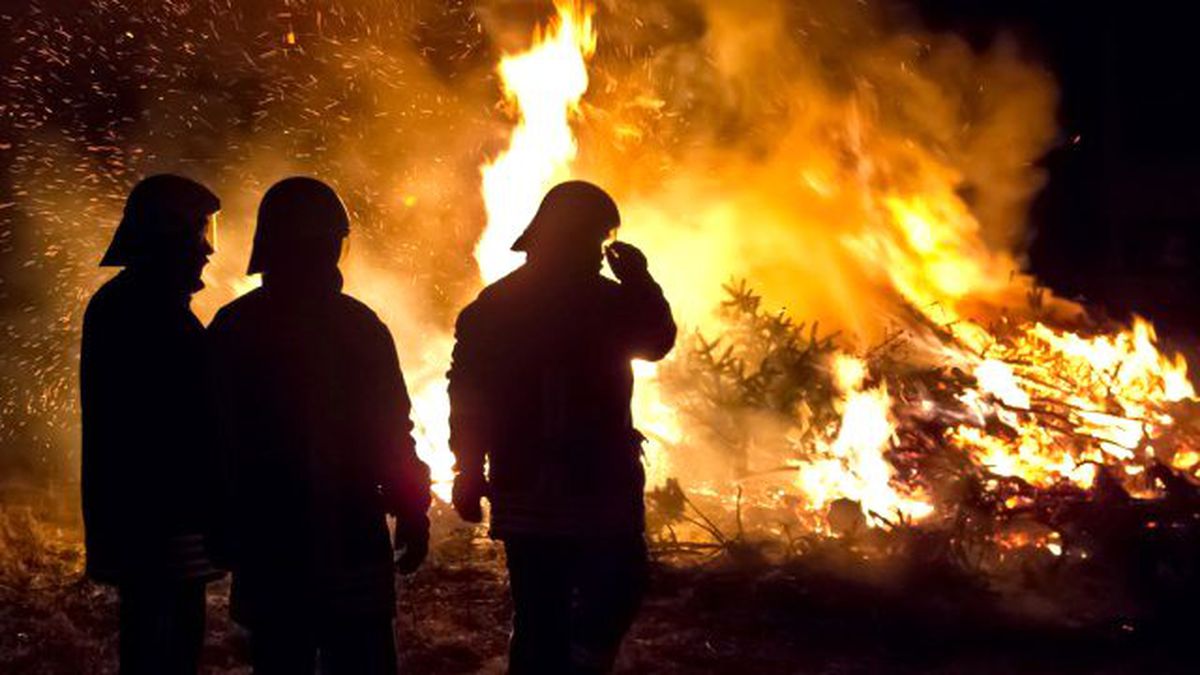 Yangın Çıkarıp Selfie Çeken Adam 20 Yıl Hapse Mahkum Edildi