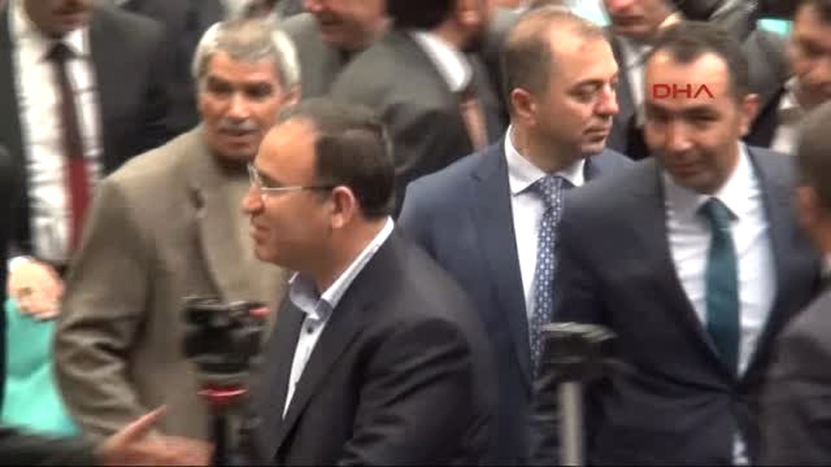 Yozgat Bozdağ: "Tck 299\'uncu Maddesi Anayasa\'ya Aykırı Değil" -1