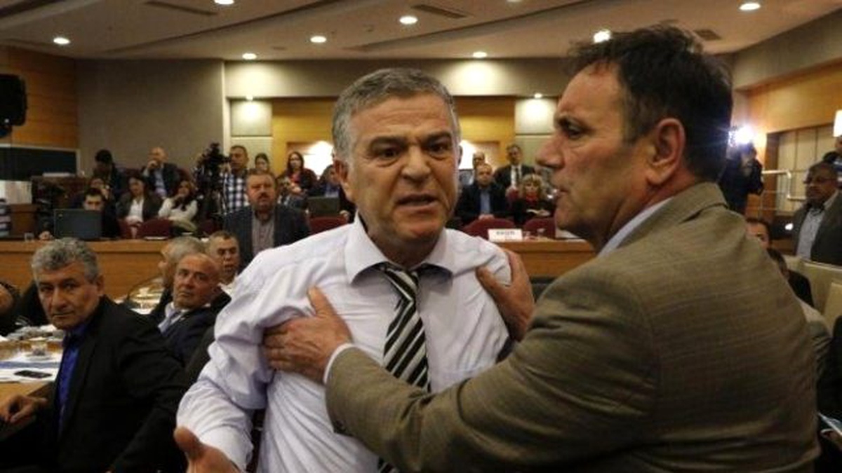CHP\'li Erol Özkarabekir Kesin İhraç Talebi ile Disipline Sevk Edildi