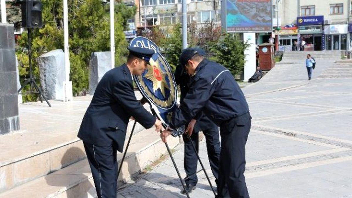 Develi\'de Polis Haftası Kutlaması Yapıldı,