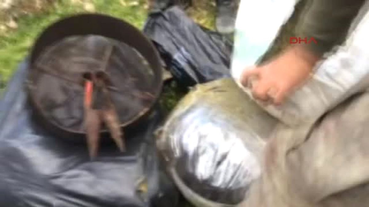 Diyarbakır Lice\'deki Bir Mağarada 93 Kilo Esrar Bulundu