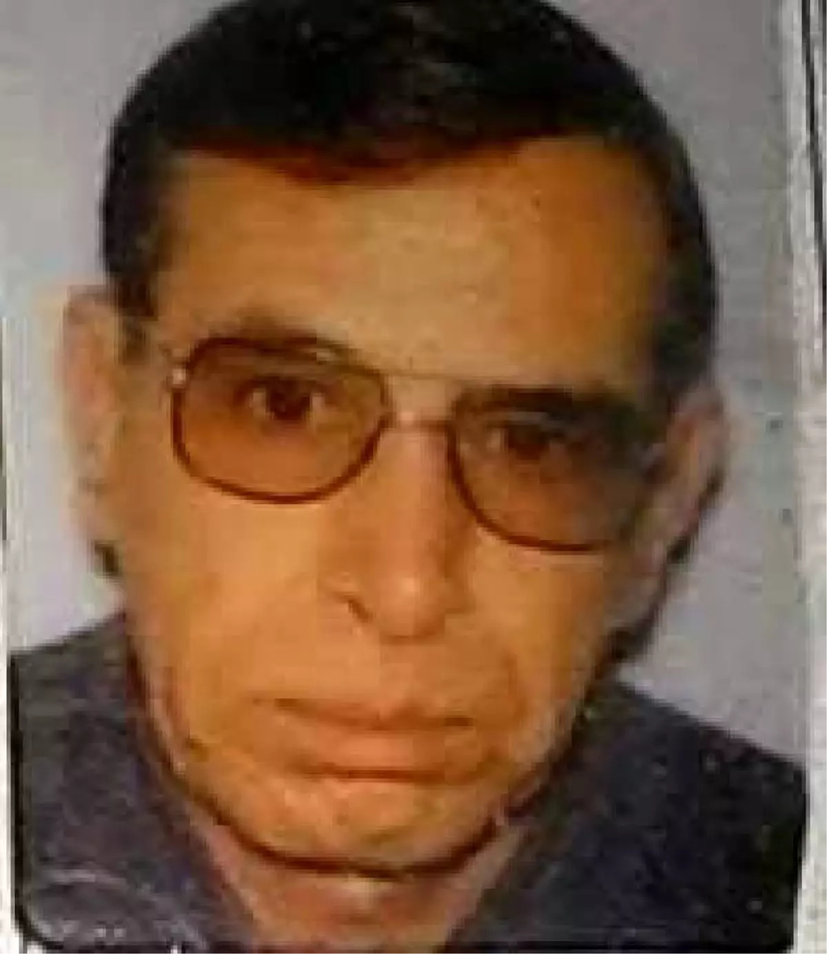 Evinin Balkonunda İple Kendini Astı