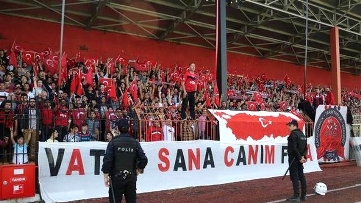 Karagümrük-Amed Maçına Damga Vuran Tezahürat
