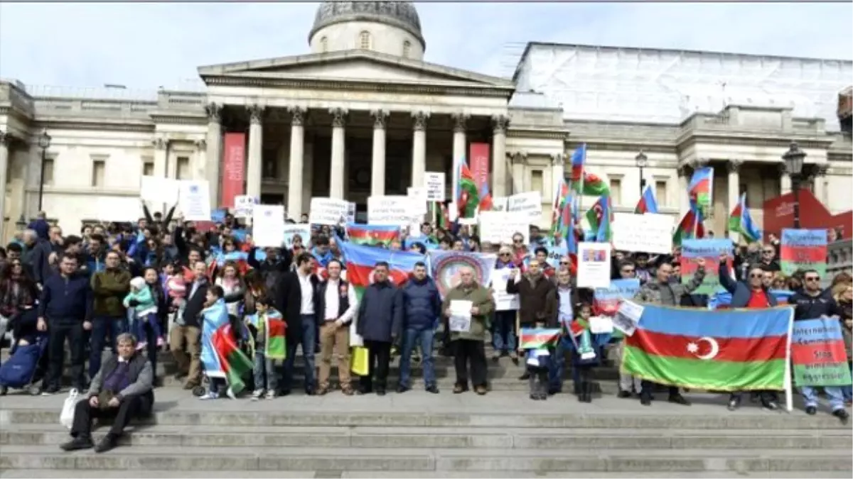 Londra\'da Karabağ Protestosu