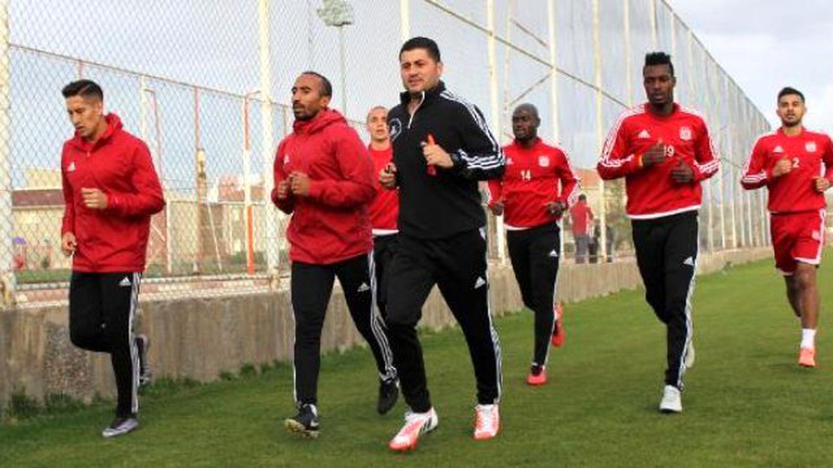 Medicana Sivasspor, Beşiktaş Maçına Hazırlanıyor