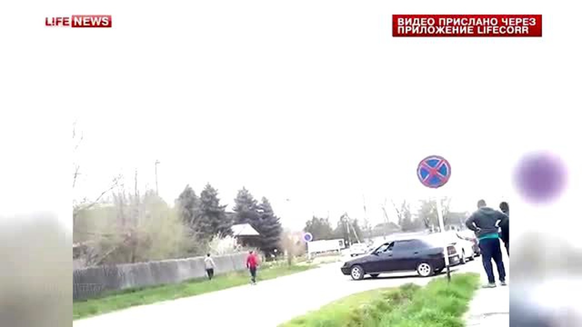 Rusya İçişleri Bakanlığı 2 Saldırgandan Biri Polisler Tarafından Etkisiz Hale Getirildi, Diğeri...