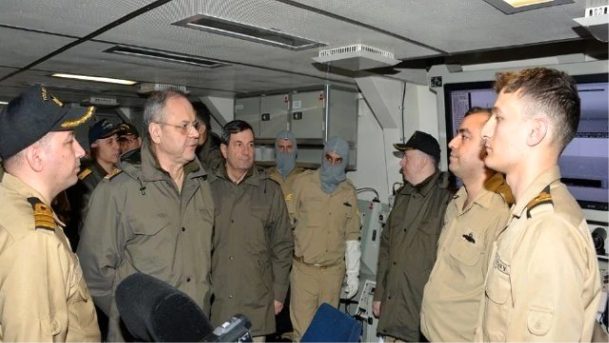 Türk Donanması Marmara, Karadeniz ve Doğu Akdeniz\'deki Tatbikatlarda Göz Doldurdu